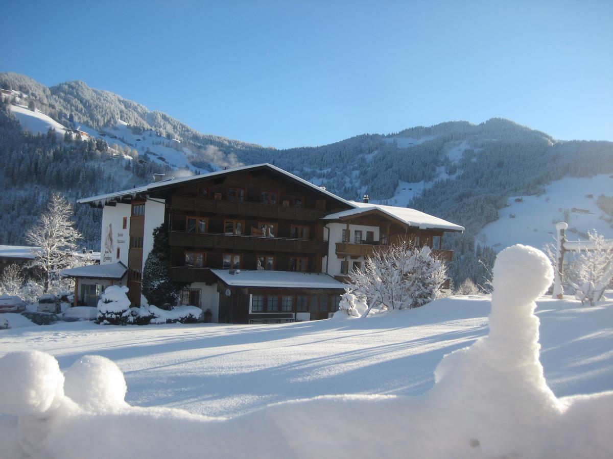 Pension Luzenberg Ауфах Екстериор снимка