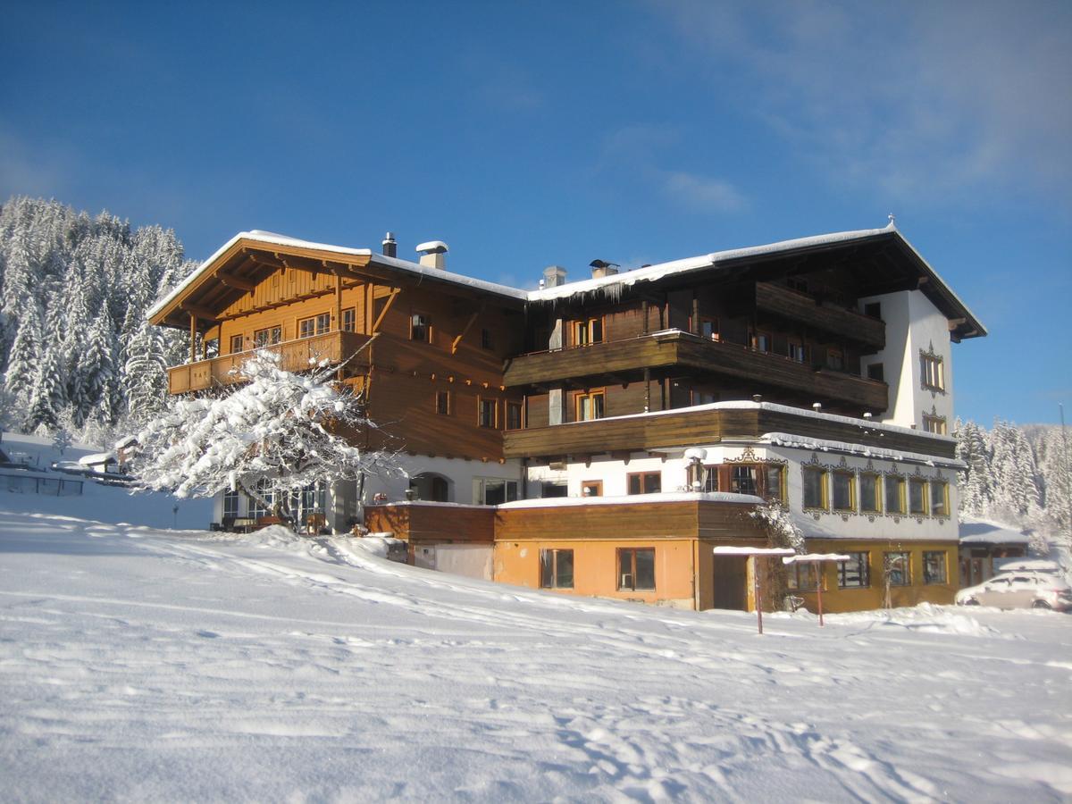 Pension Luzenberg Ауфах Екстериор снимка